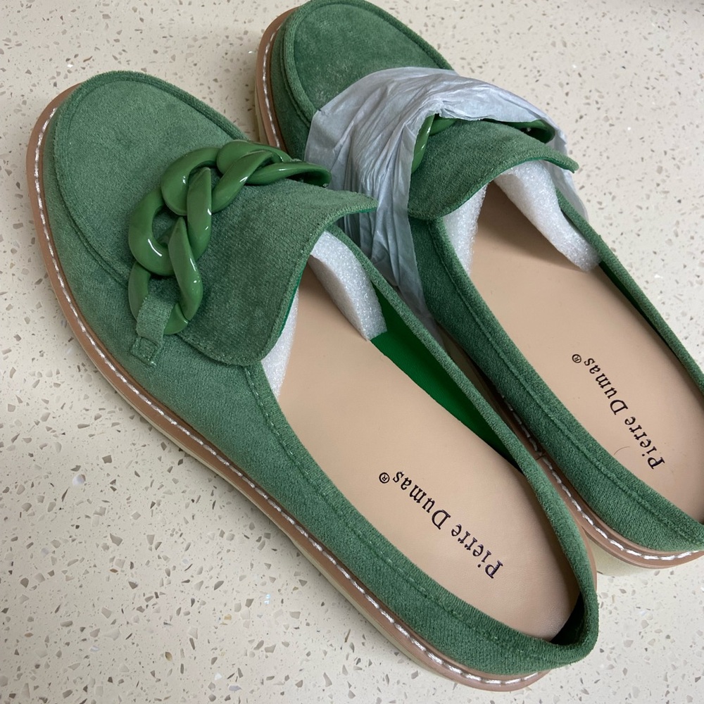 Pierre Dumas Green Loafers for Women